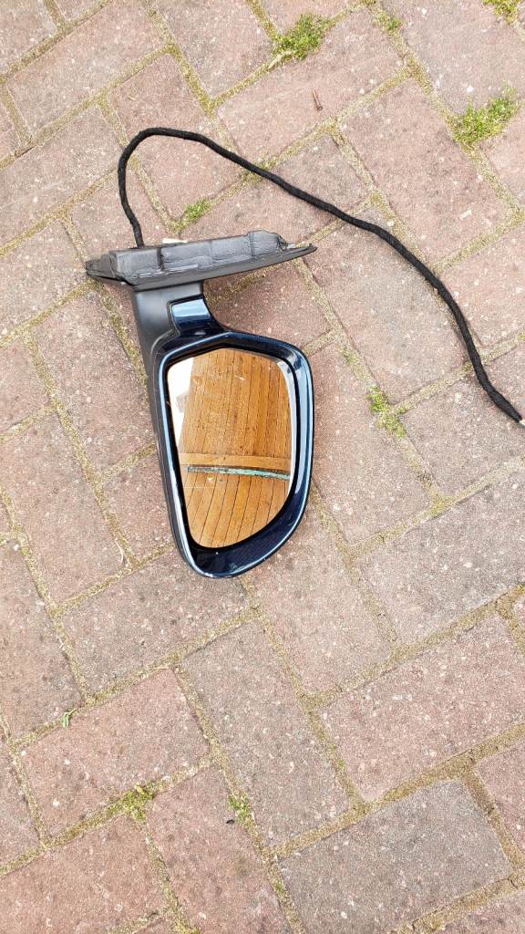 Skoda Octavia wings mirror R/H