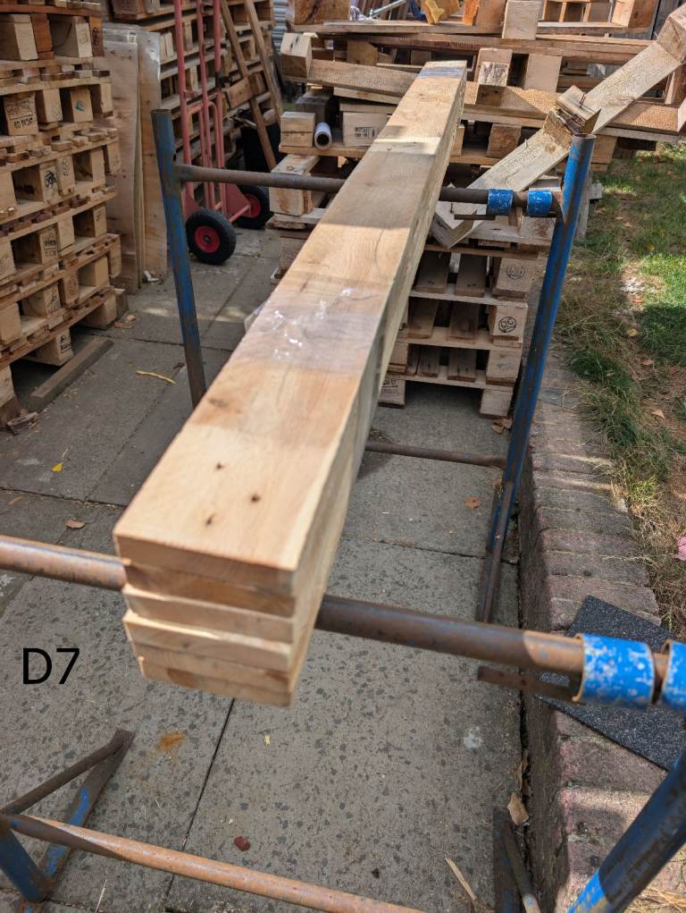 6 Lengths Reclaimed De-nailed Pallet Wood Timber 1600 x 95 x 20mm Ready to Use Delivery Available.