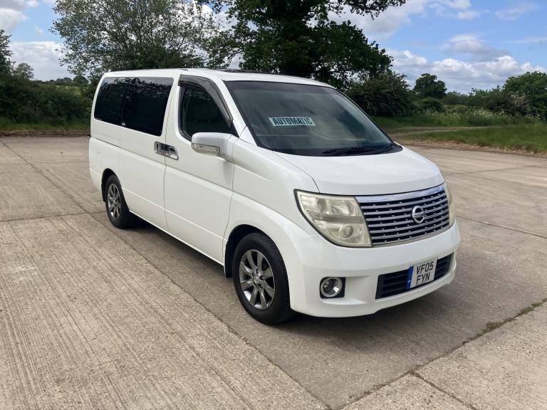 NISSAN ELGRAND MPV 3.5 Automatic 2005