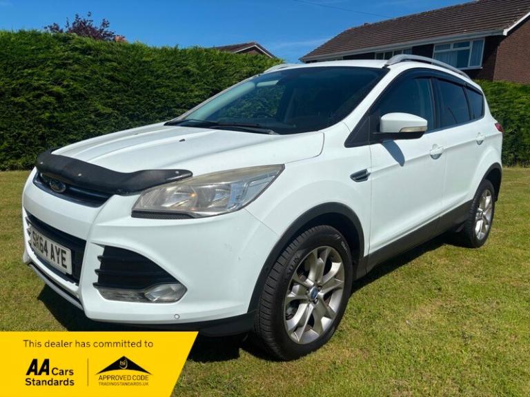 Ford Kuga TITANIUM TDCI 4x4 DIESEL FULL HISTORY 12 MONTH MOT 3 MONTH WARRANTY