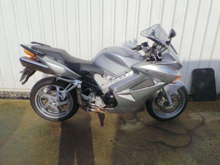 2004 Honda VFR800 VFR 800 A 4 Sports Tourer 