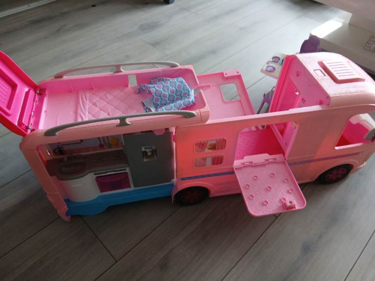 barbie camper van