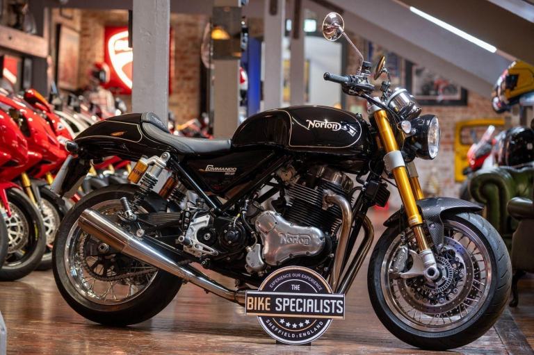 Norton Commando 961 *SP Model - One Owner*