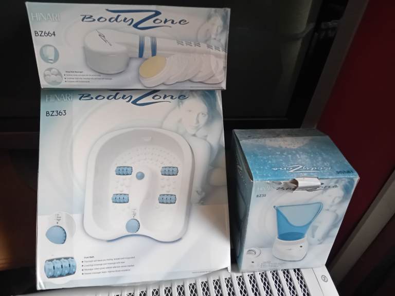 Hinari foot bath,face steamer and deep heat massage body brush with attachments.