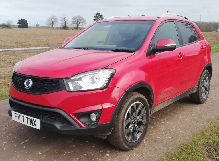 Ssangyong Korando automatic 4x4, 2.2 turbo diesel, very low mileage