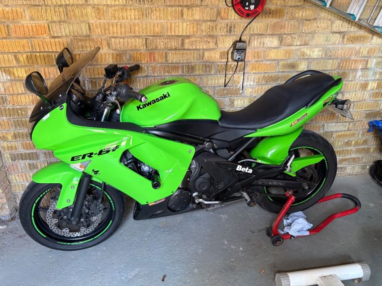 Kawasaki, ER, 2008, 649 (cc)