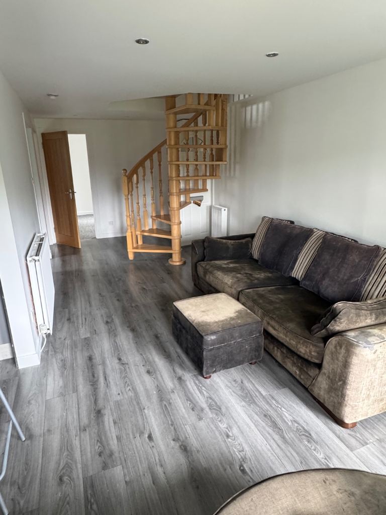 3 bed flat newmills fife