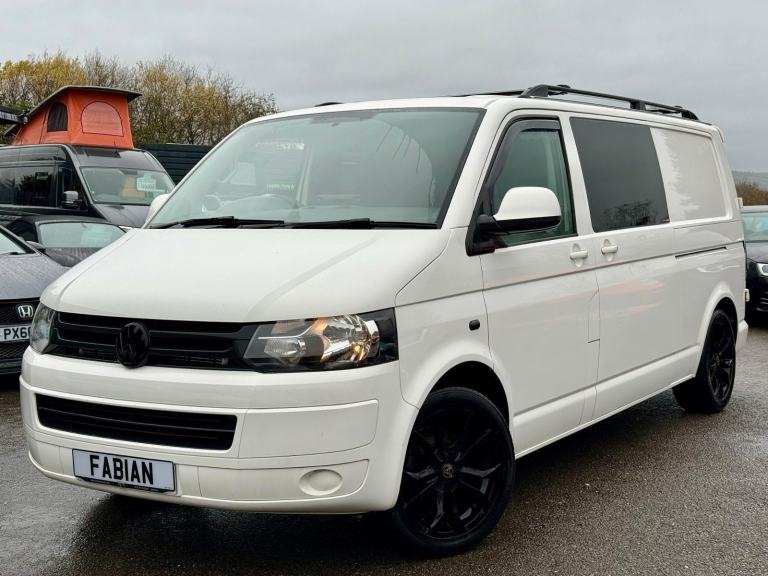 2014 VW Transporter Trendline Crew Van 5 Seat LWB *Day Van - Victron Solar -Bed*
