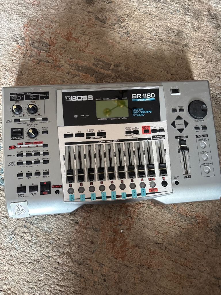 BOSS BR-1180 Digital Recording Studio – Good Condition