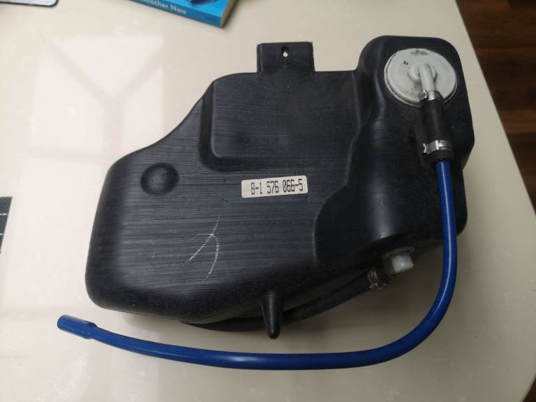 BMW E46 Petrol evap tank 