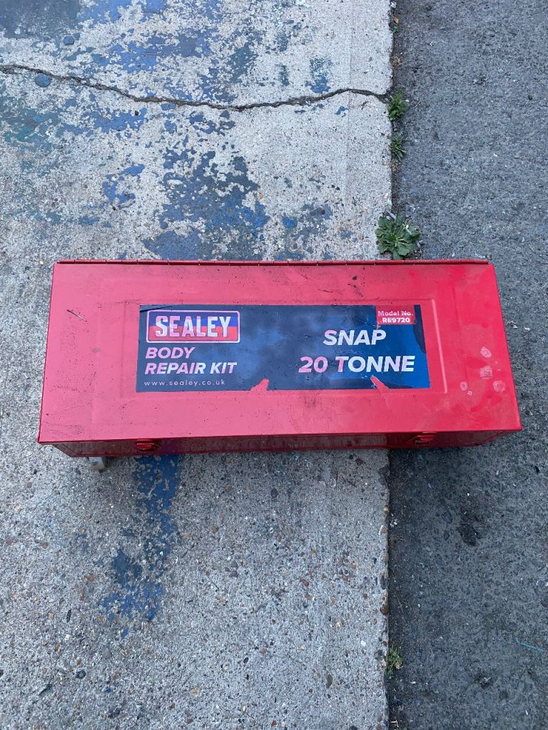 Body repair kit /porta power