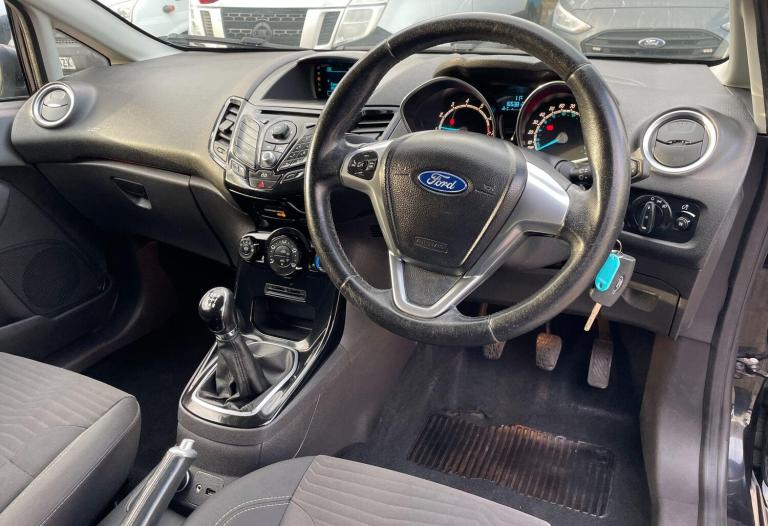 2014 Ford Fiesta 1.25 Zetec Hatchback 3dr Petrol Manual Euro 5 (82 ps) HATCHBACK Petrol Manual
