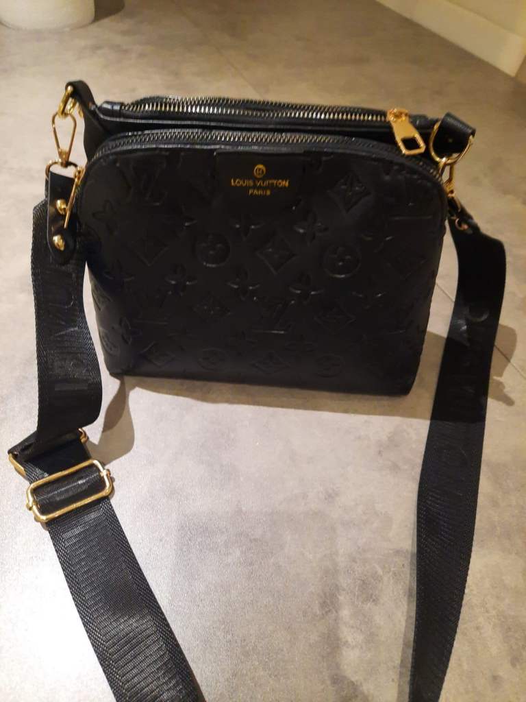 Louis vuitton bag