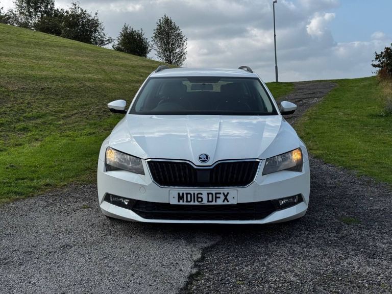 Skoda, SUPERB, Estate, 2016, Semi-Auto, 1598 (cc), 5 doors