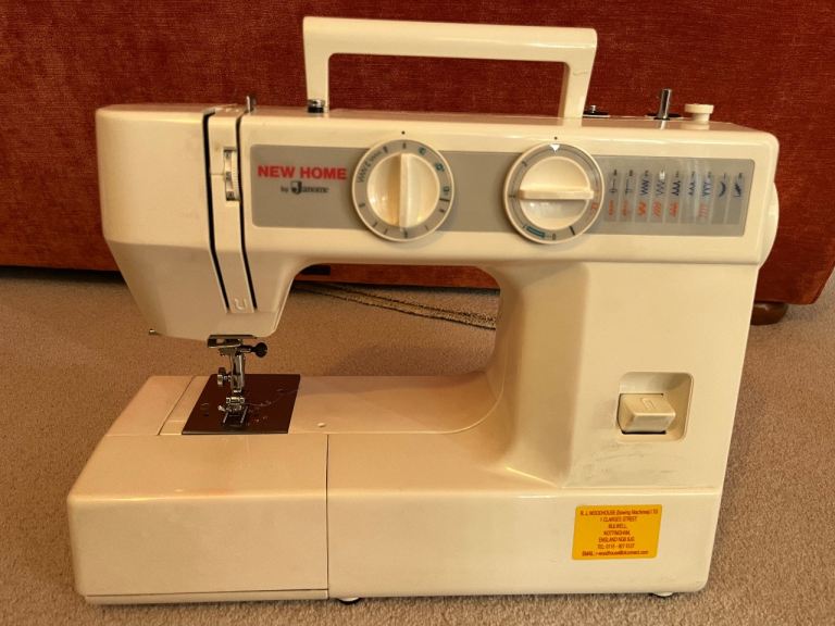 Janome New Home Sewing Machine JA1512