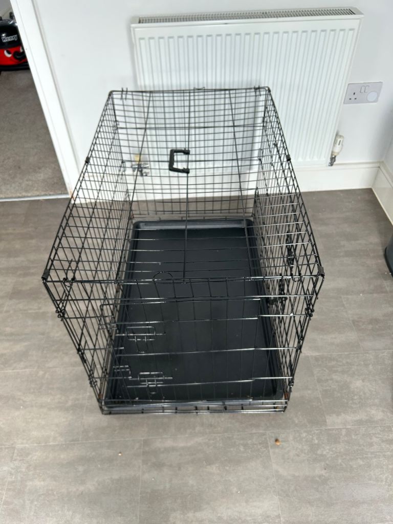 Meduim size dog cage