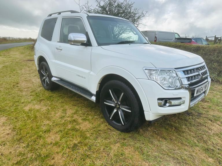 2014 Mitsubishi Shogun 3.2 DI-DC Barbarian  PANEL VAN Diesel Manual