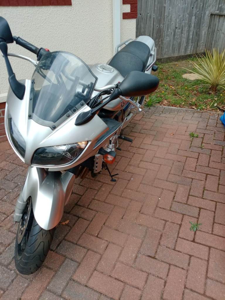Yamaha, FZS, 2004, 998 (cc)
