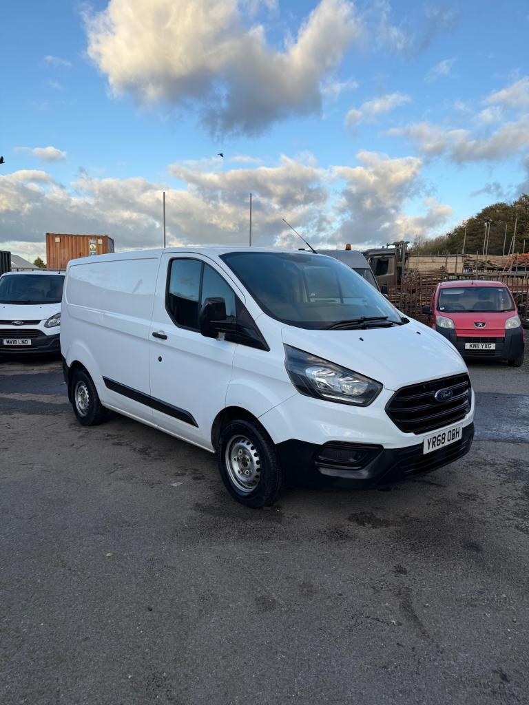 2018 Ford Transit Custom 2.0 TDCi 105ps Low Roof Van PANEL VAN Diesel Manual