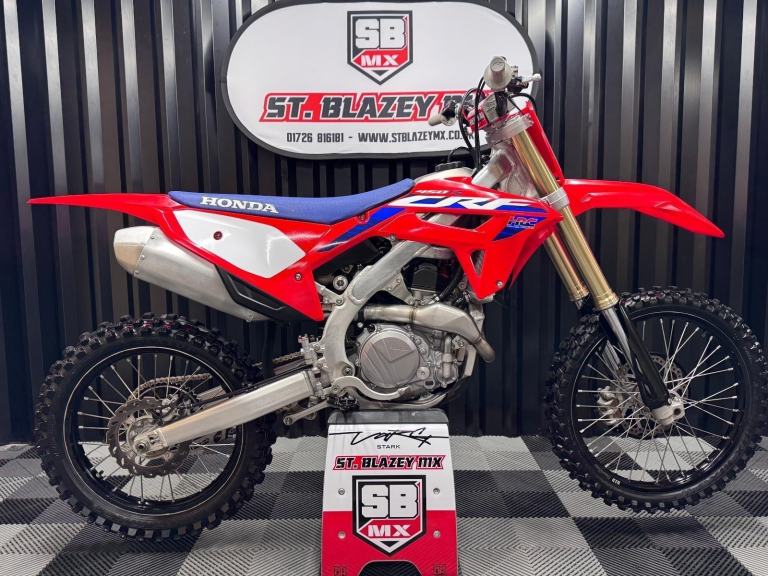 2024 HONDA CRF450R - 4 STROKE MOTO-X BIKE