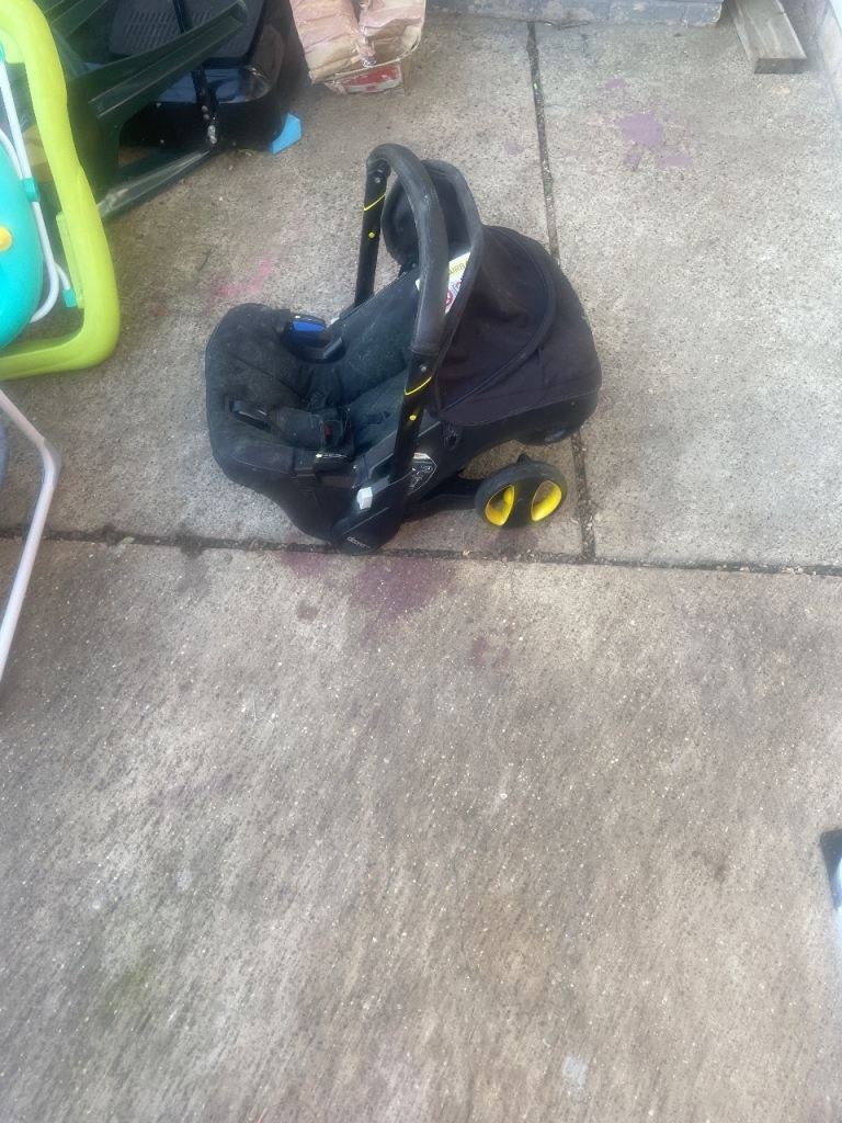 Doona pram/car seat 