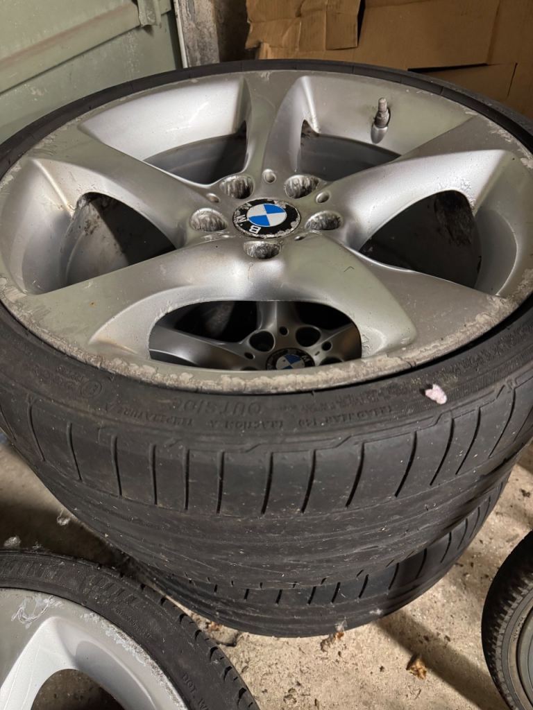 4x BMW Tyres