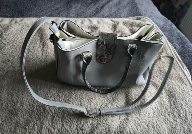 image for Grey Handbag - Shoulder/handles - 3 Separate compartments