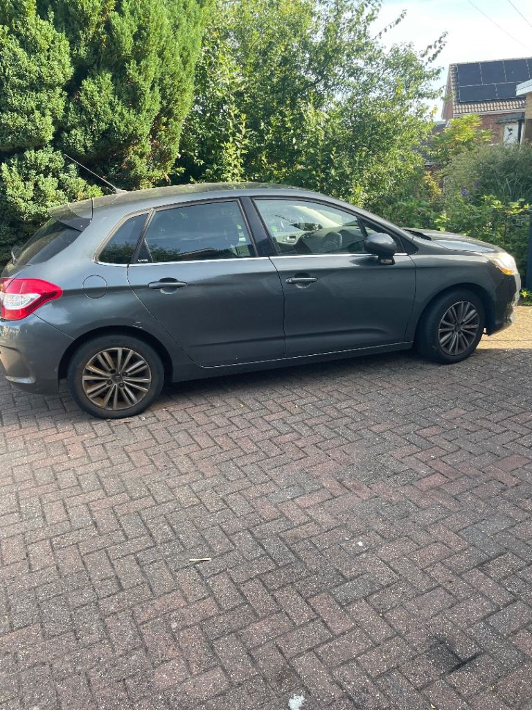 Citroen, C4, Hatchback, 2011, Manual, 1560 (cc), 5 doors
