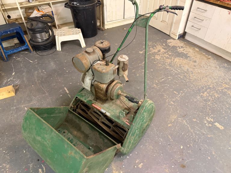 Ransomes Matador, Vintage 24" Cylinder Mower. MAG Engine