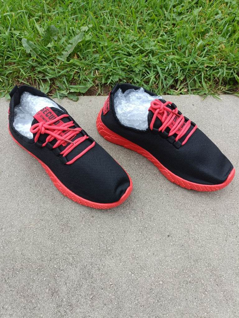 Brand 🆕 canvas trainers black and Red lace up 