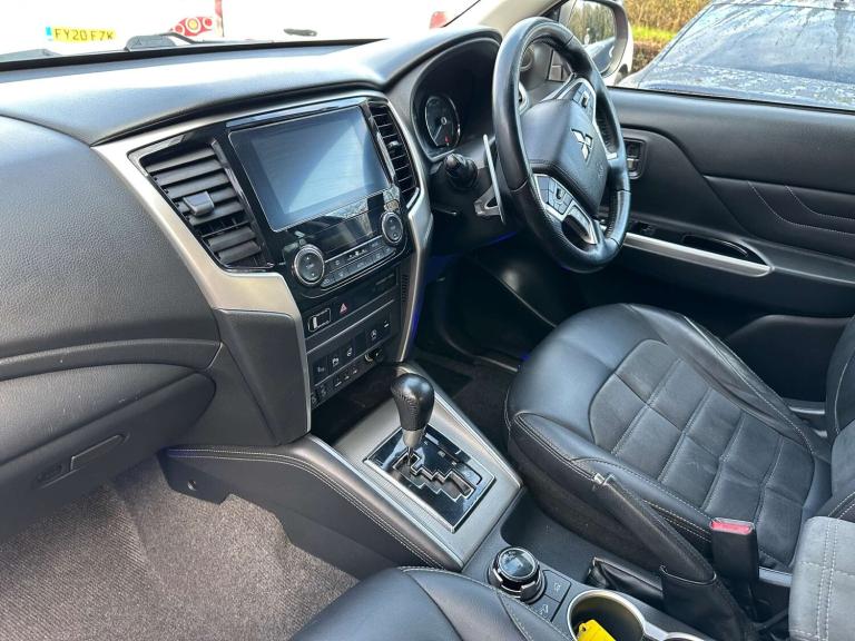 2021 Mitsubishi L200 2.3 L200 Barbarian X DI-D Auto 4WD Pickup Diesel Automatic