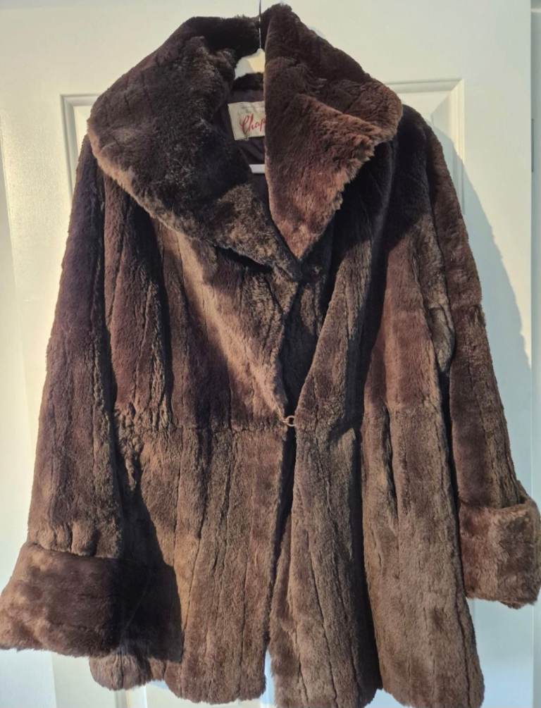 Vintage - Chapal De Paris - Real Fur Coat - Brown - French Designer House