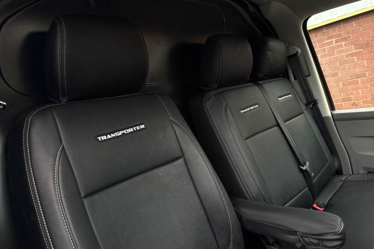 2022 Volkswagen Transporter 2.0 TDI 150 Highline Van Van DIESEL Manual