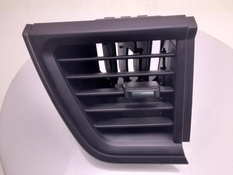Renault Trafic Interior Dashboard Air Vent 2014-2026