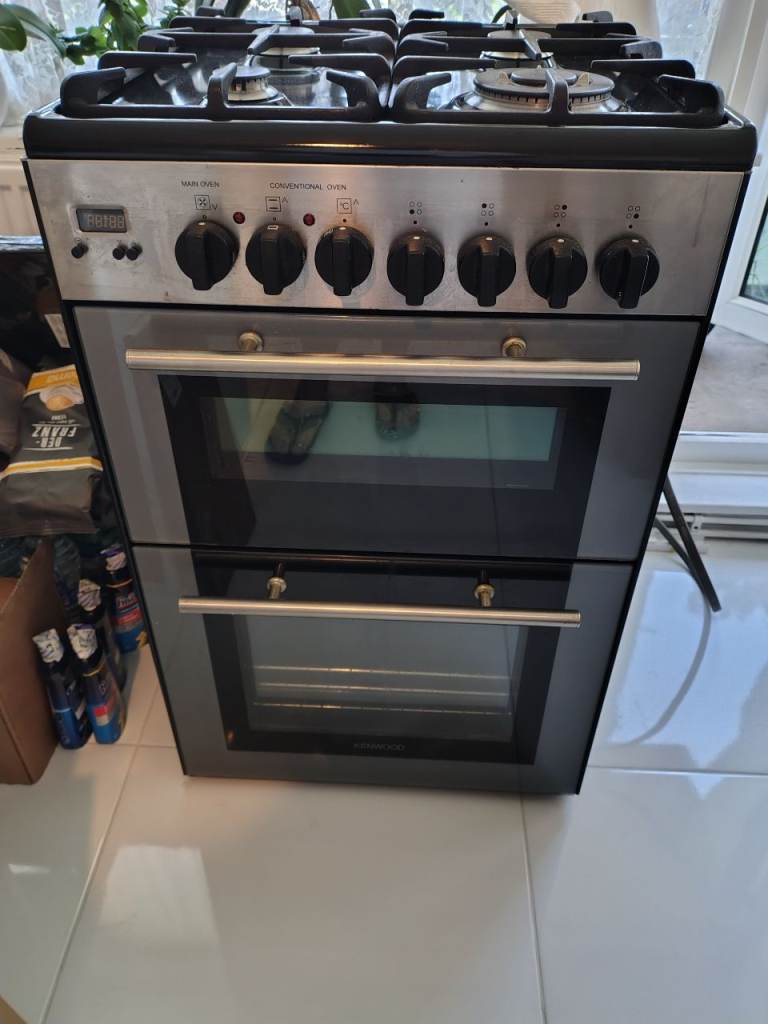 Kenwood freestanding double oven and gas hob
