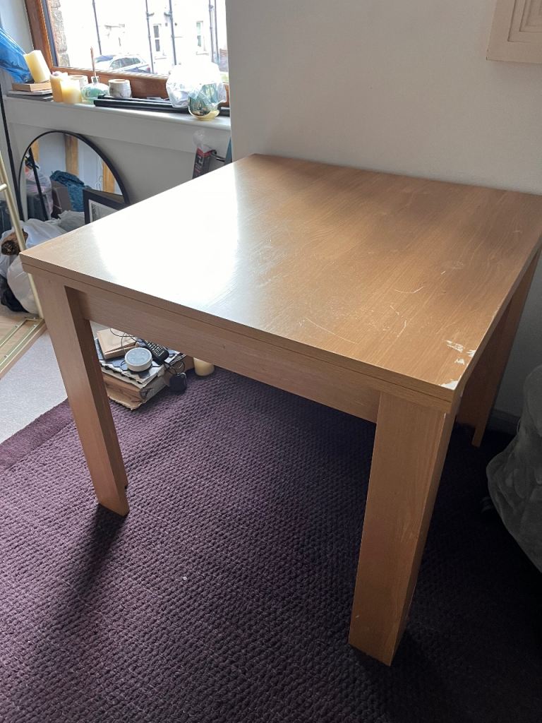 FREE Dining room table (can double in size)