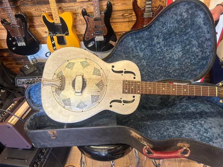 1930's National Duolian Resonator - Inc Original Hard Case