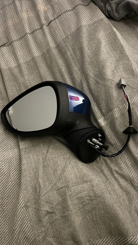 NSF Wing Mirror Fiesta