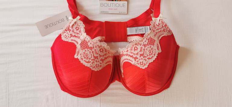 M&S Demi cup bra's 38E/40DD 