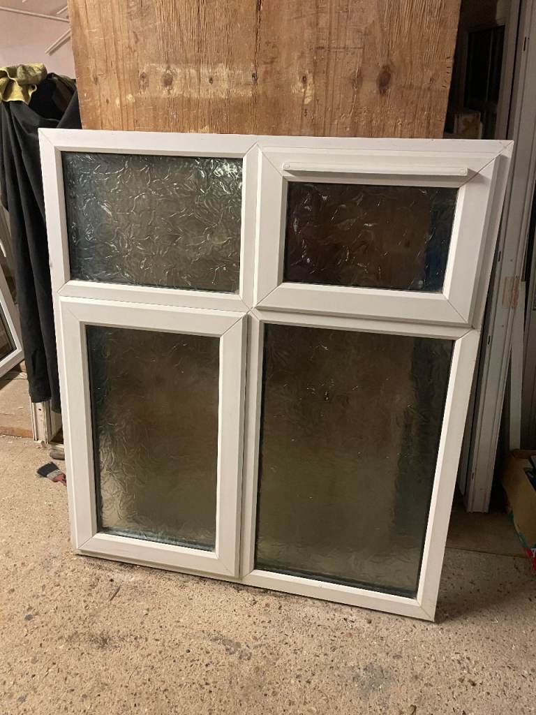 H 128 x W 114 cm - UPVC DOUBLE GLAZED WINDOW- OBSCURE GLASS (REF: MJ298)