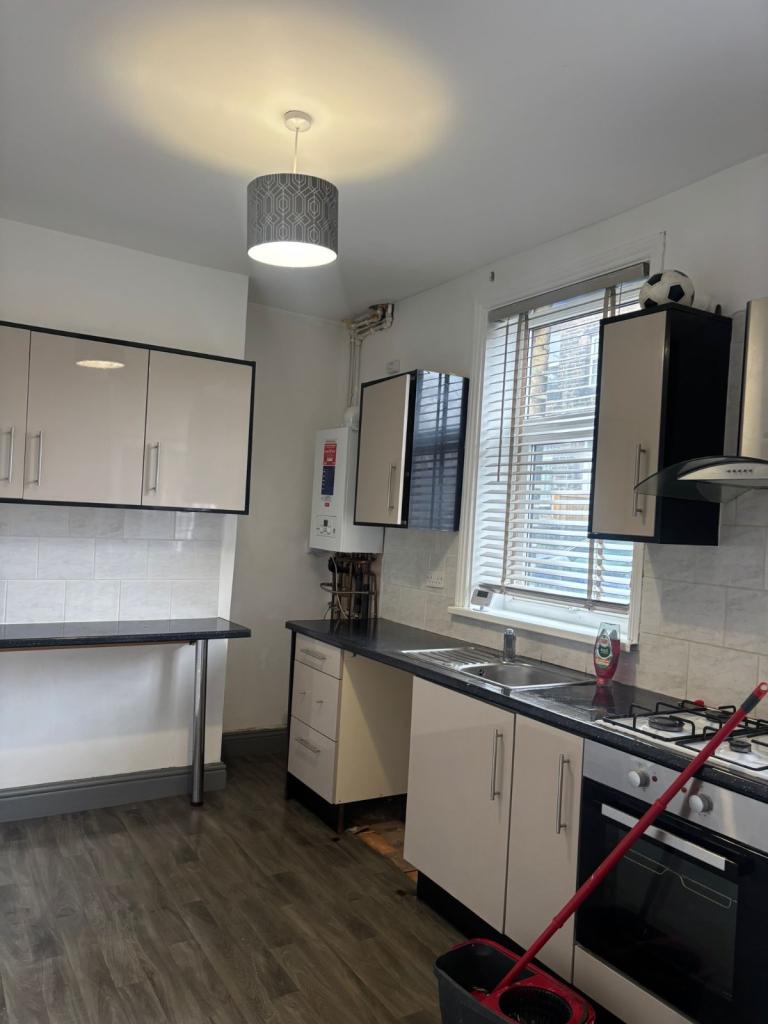 2 bedroom spacious house 