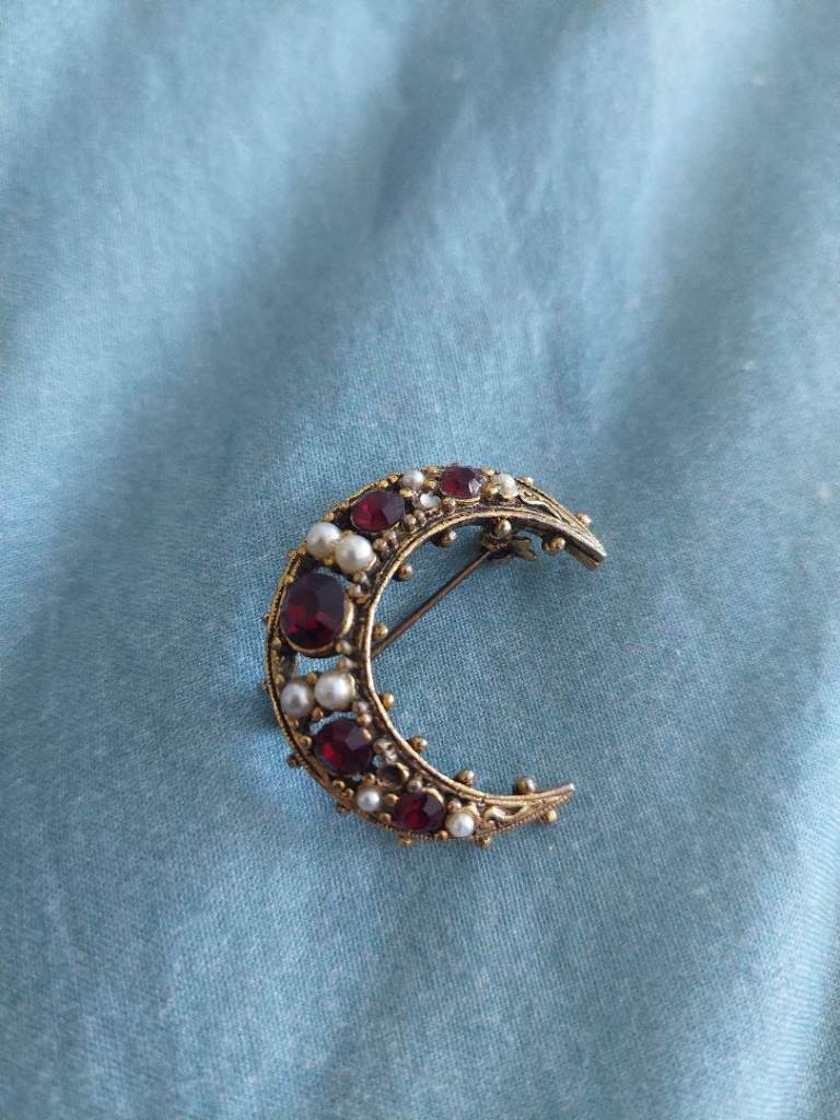 Vintage Crescent Moon Brooch with Red Stones and Pearls