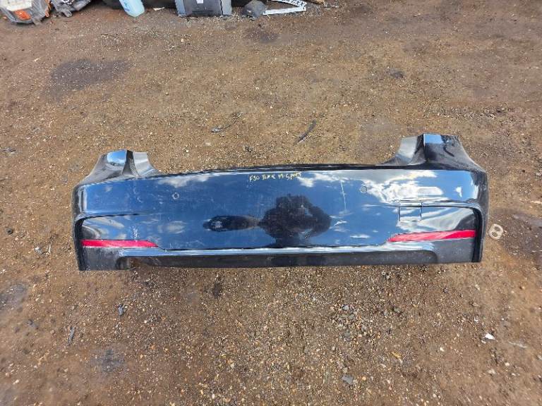 BMW 3 SERIES F30 M SPORT REAR BACK BUMPER & PARKING SENSORS BLACK Breaking Parts