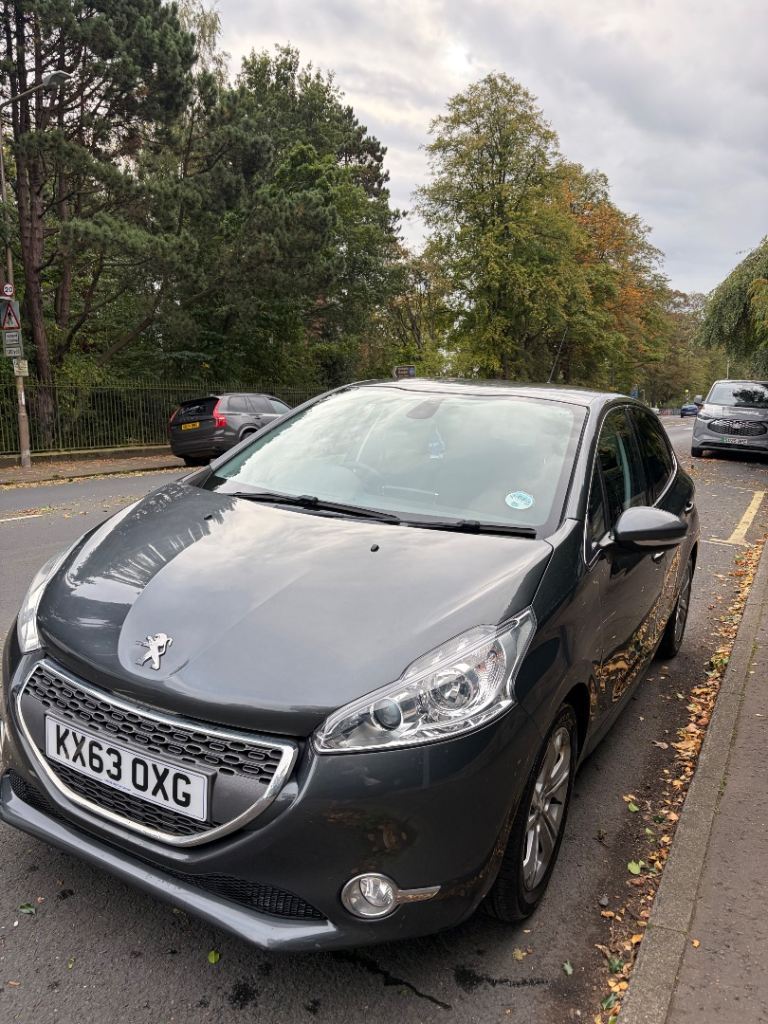 Peugeot, 208, Hatchback, 2013, 5 doors