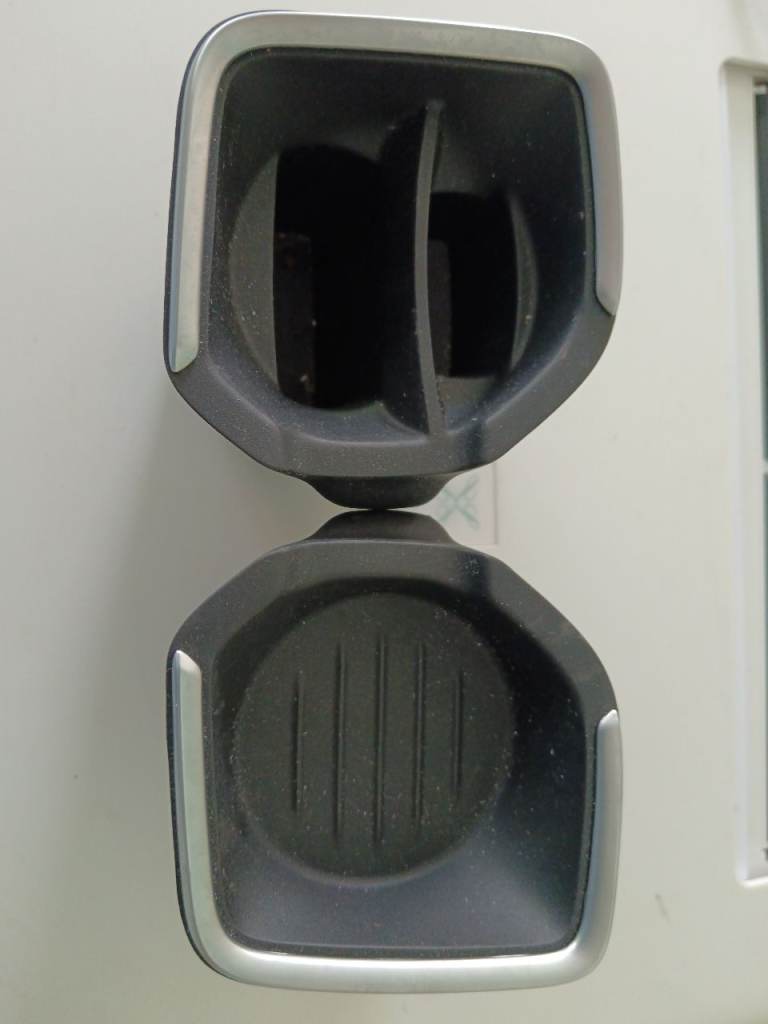 BMW 1 Series Cup Holder Tidies