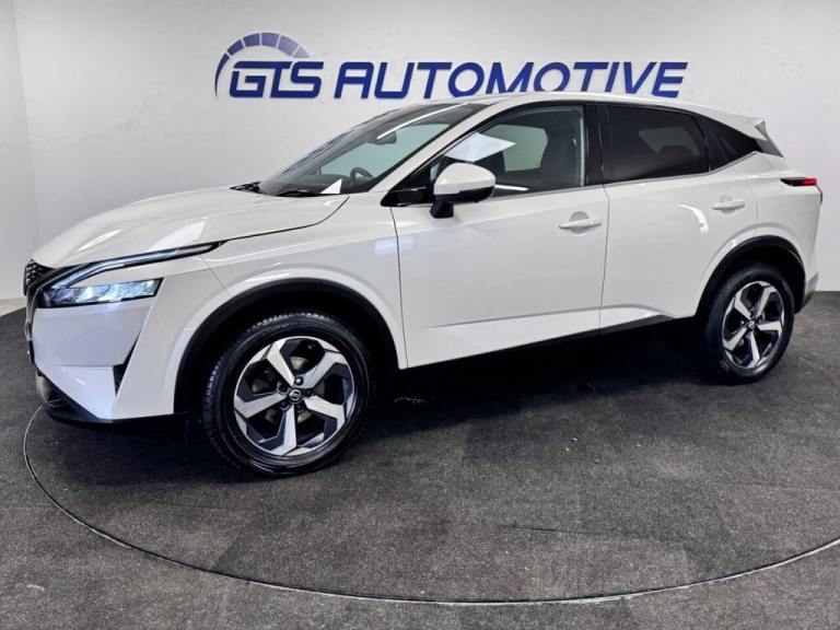 image for 2022 Nissan Qashqai 1.3 DIG-T MHEV N-CONNECTA HYBRID 140 BHP + SAT NAV + CAMERAS HATCHBACK PETROL...