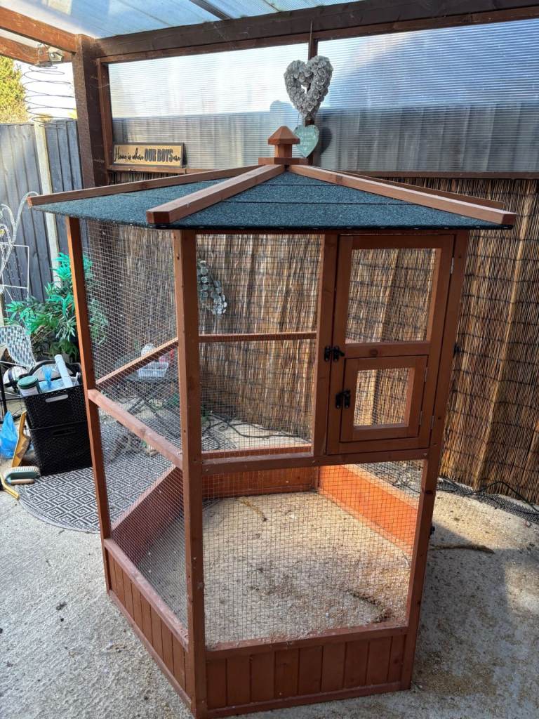 Aviary / Pet Cage approx 1.6m x 1.6m x 1.6m COLLECTION ONLY from Peterborough