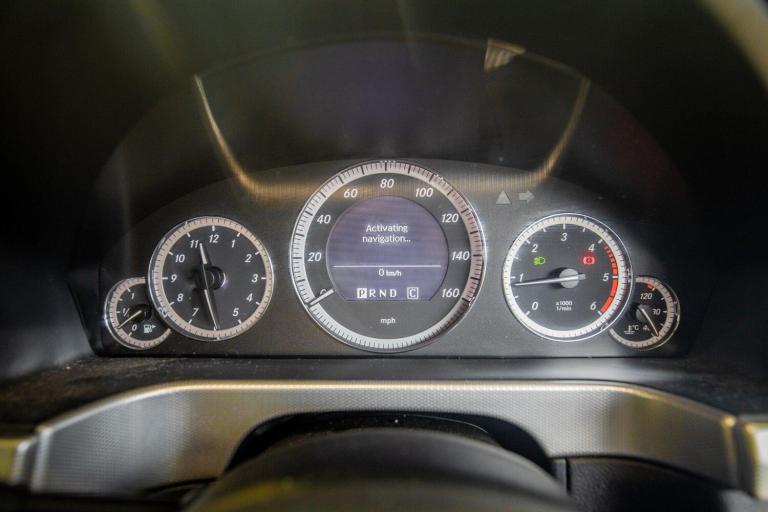 2009 Mercedes-Benz E Class E220 CDI BlueEFFICIENCY SE 4dr Tip Auto SALOON DIESEL Automatic