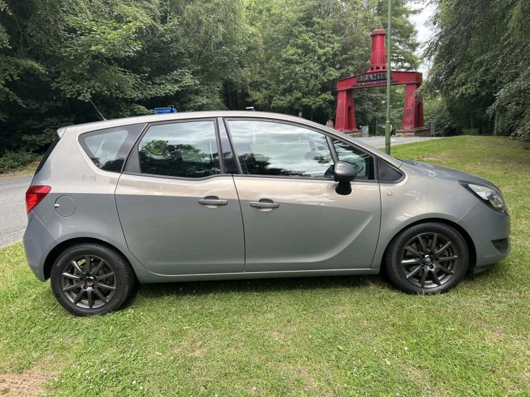 VAUXHALL MERIVA 1.7 CDTi Exclusiv Brown Auto Diesel 2015