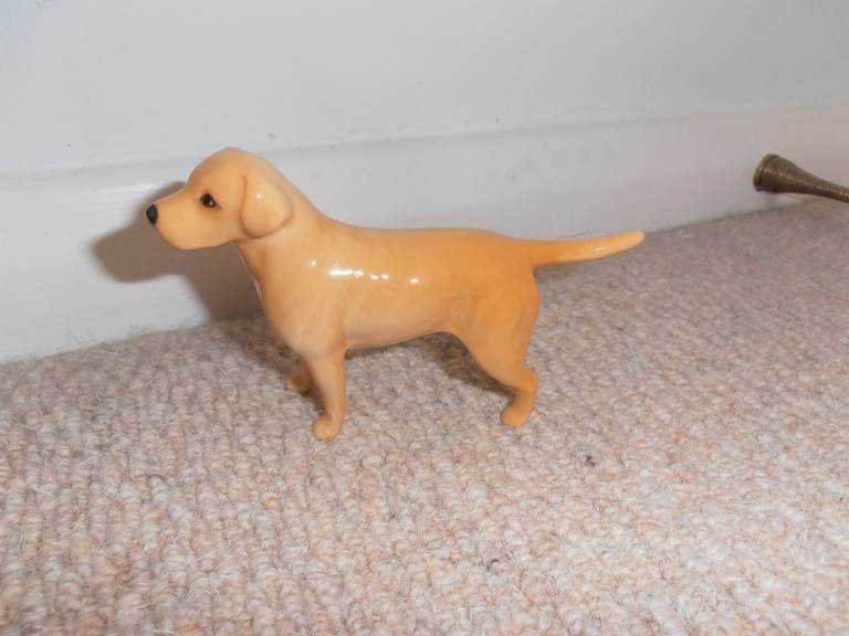 Beswick China Yellow Labrador